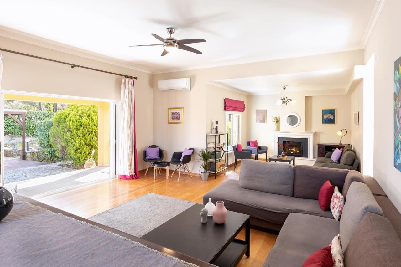 Spyrelia Villa With Private Pool & Outdoor Hot Tub Dassia  Esterno foto